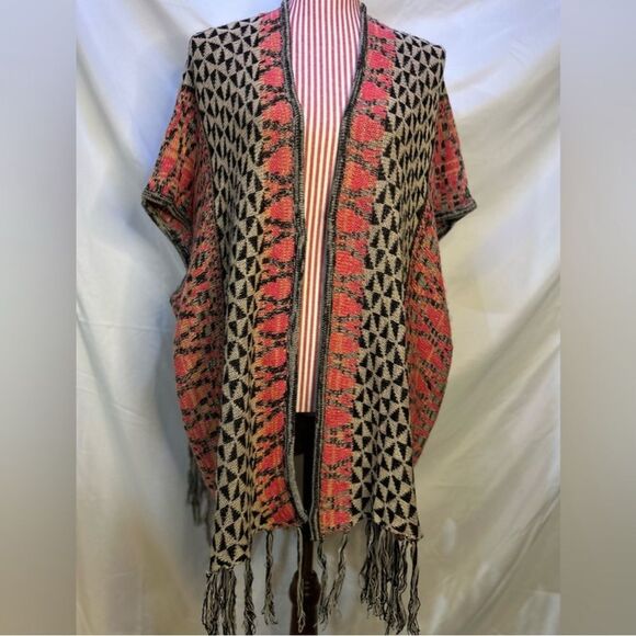 Fringe Knit Kimono Cardigan Boho Southwestern Eclectic Artsy TAXI Size Small - Picture 1 of 10